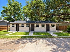featured image of 2208 22nd St