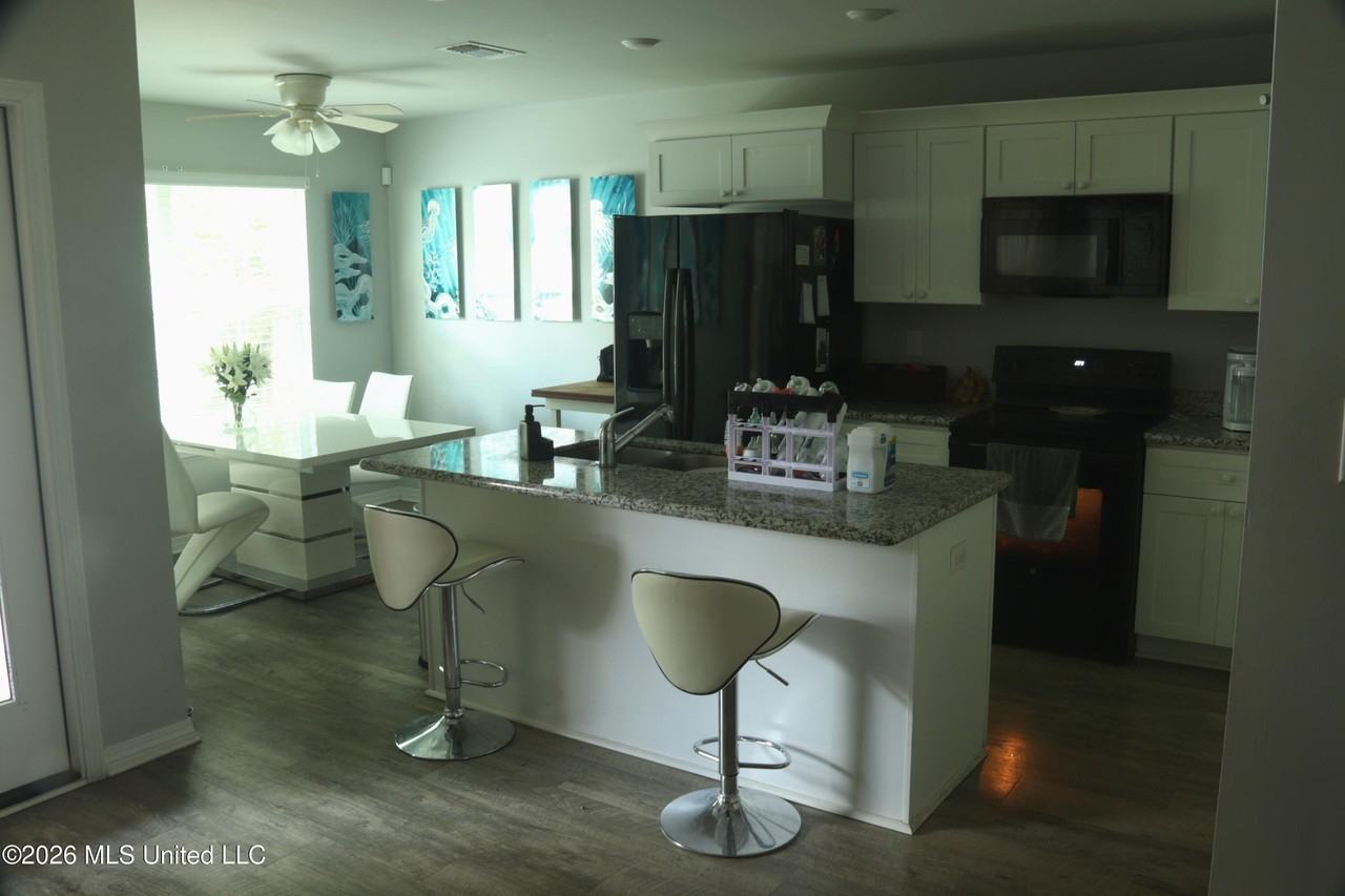 18225 Mill Cv - Photo 5 of 6