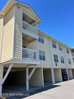 featured image of 2421 Beachview Dr