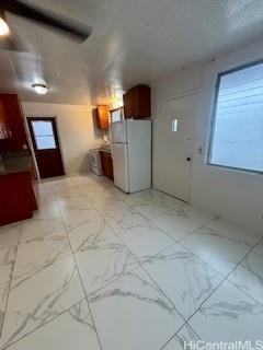 608 N Judd St #A - Photo 3 of 19