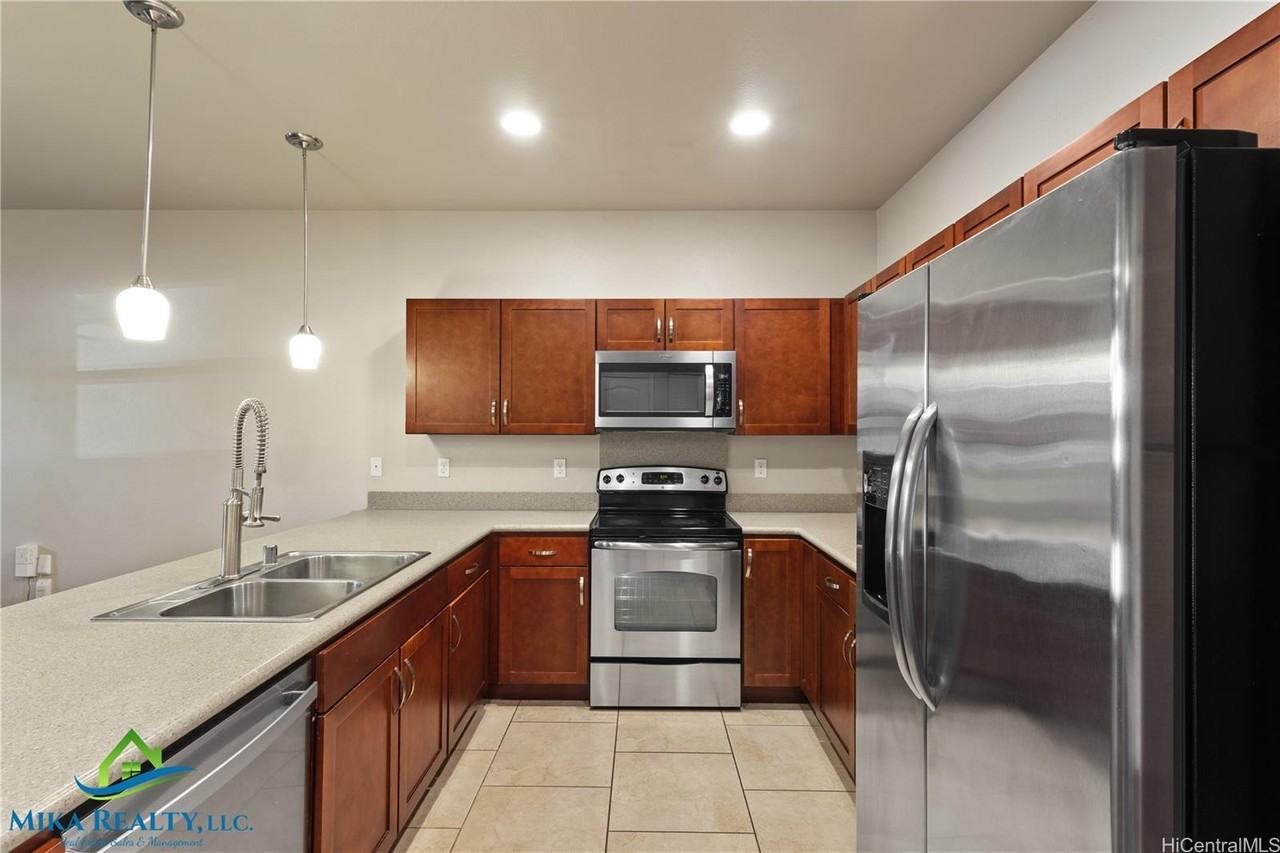 431 Manawai St #503 - Photo 2 of 20