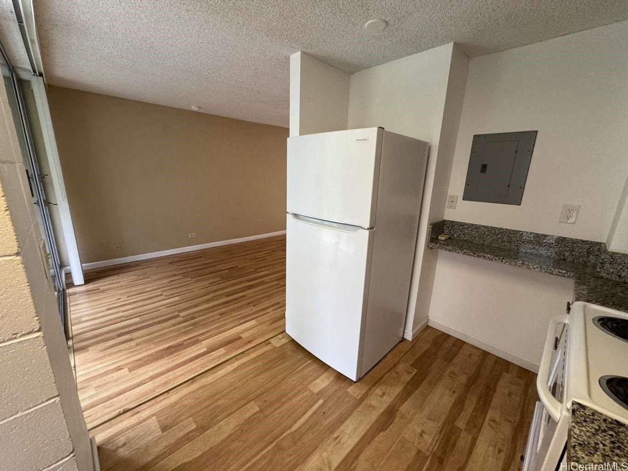 647 Kunawai Ln #C316 - Photo 3 of 21