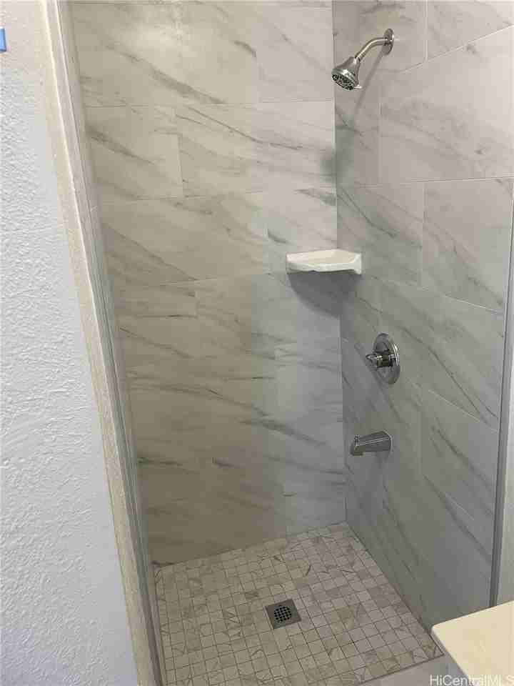 3136 Kaimuki Ave #C - Photo 4 of 6