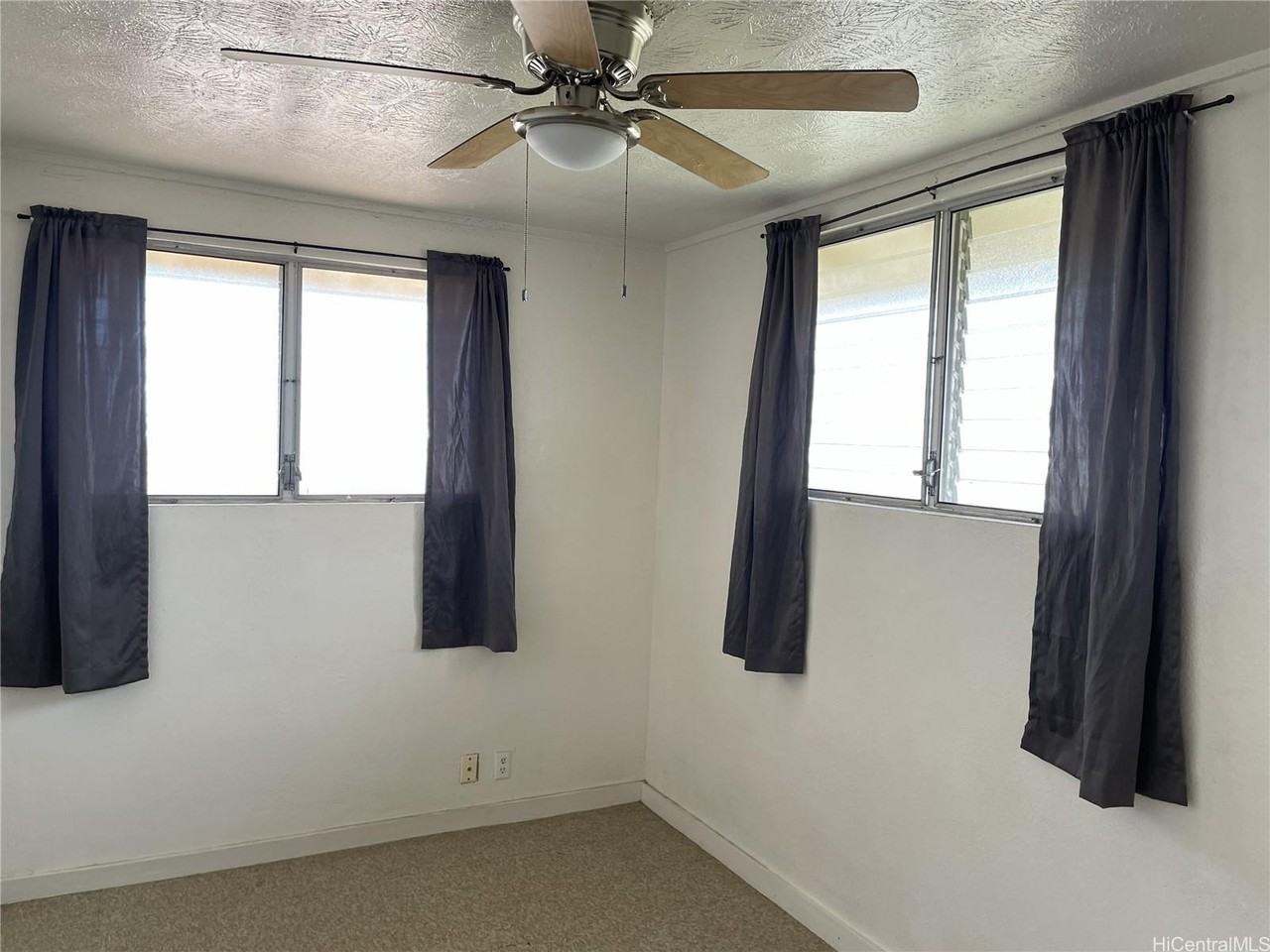 3136 Kaimuki Ave #C - Photo 6 of 6