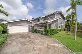 275 Kaiolohia Pl - Photo 1 of 1