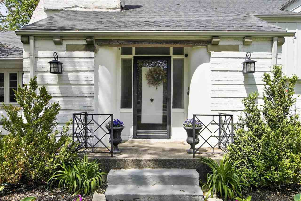 3700 W Bancroft St - Photo 3 of 50