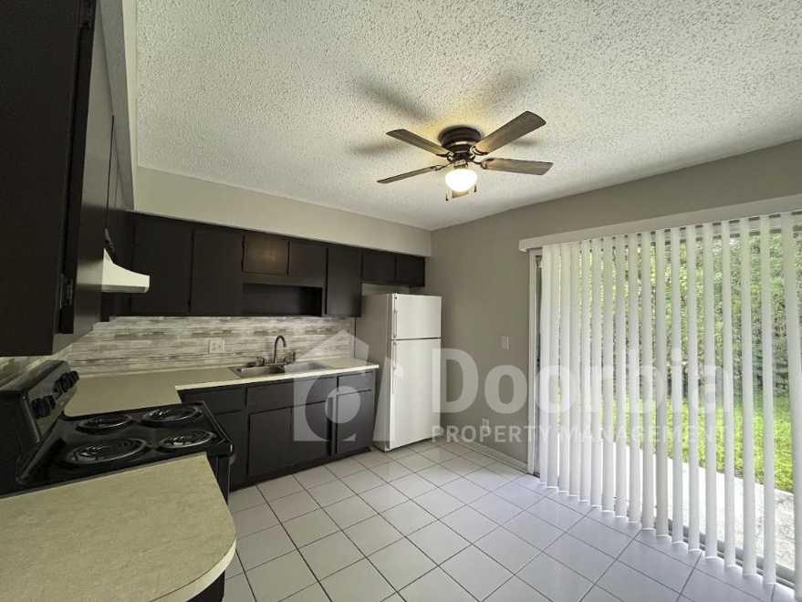 7504 Necia Dr S - Photo 4 of 14