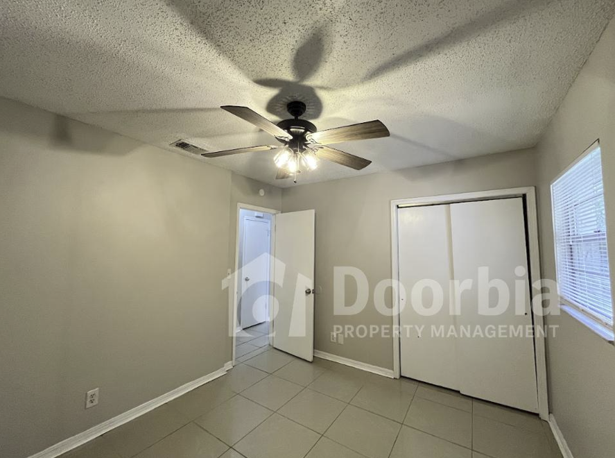 7504 Necia Dr S - Photo 6 of 14