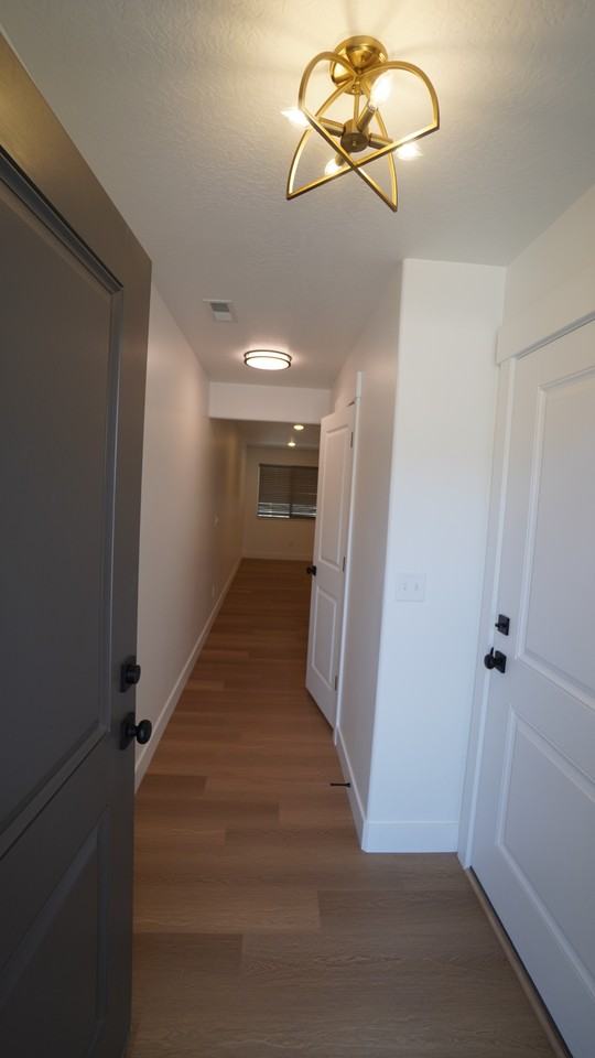 307 N Liberty Cove Dr - Photo 3 of 33