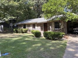 featured image of 306 Bowling St
