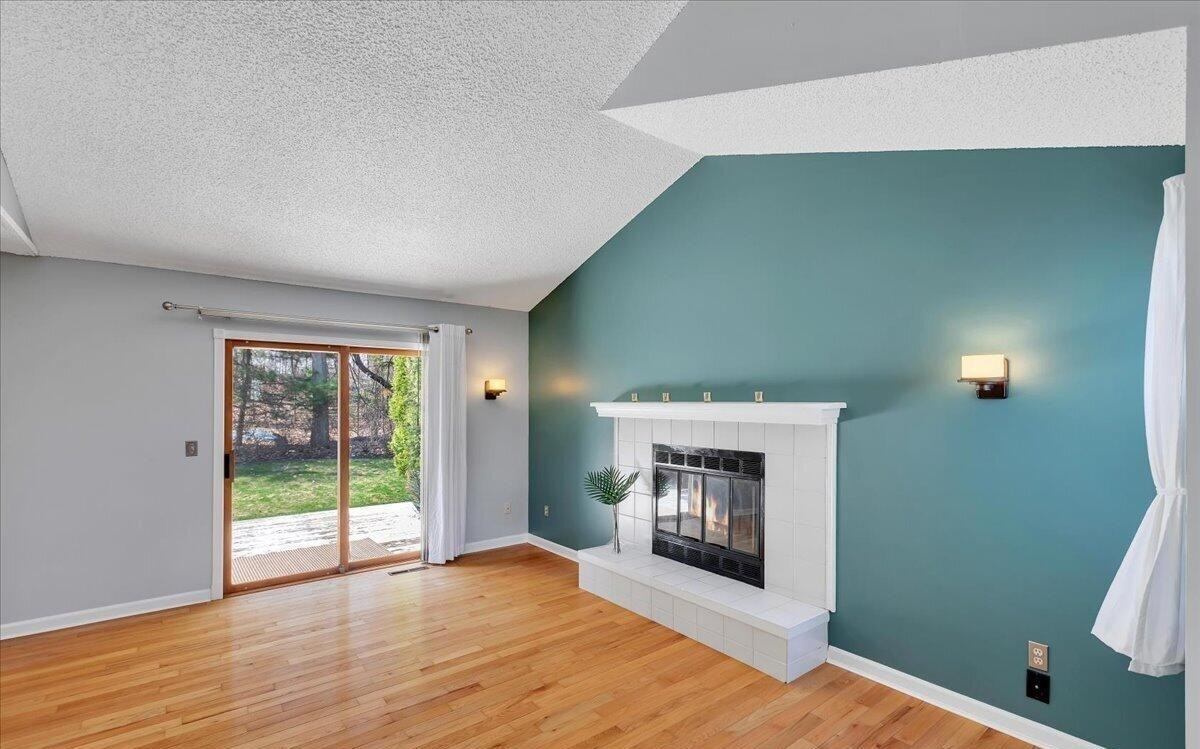 34 Anchor Dr - Photo 6 of 36