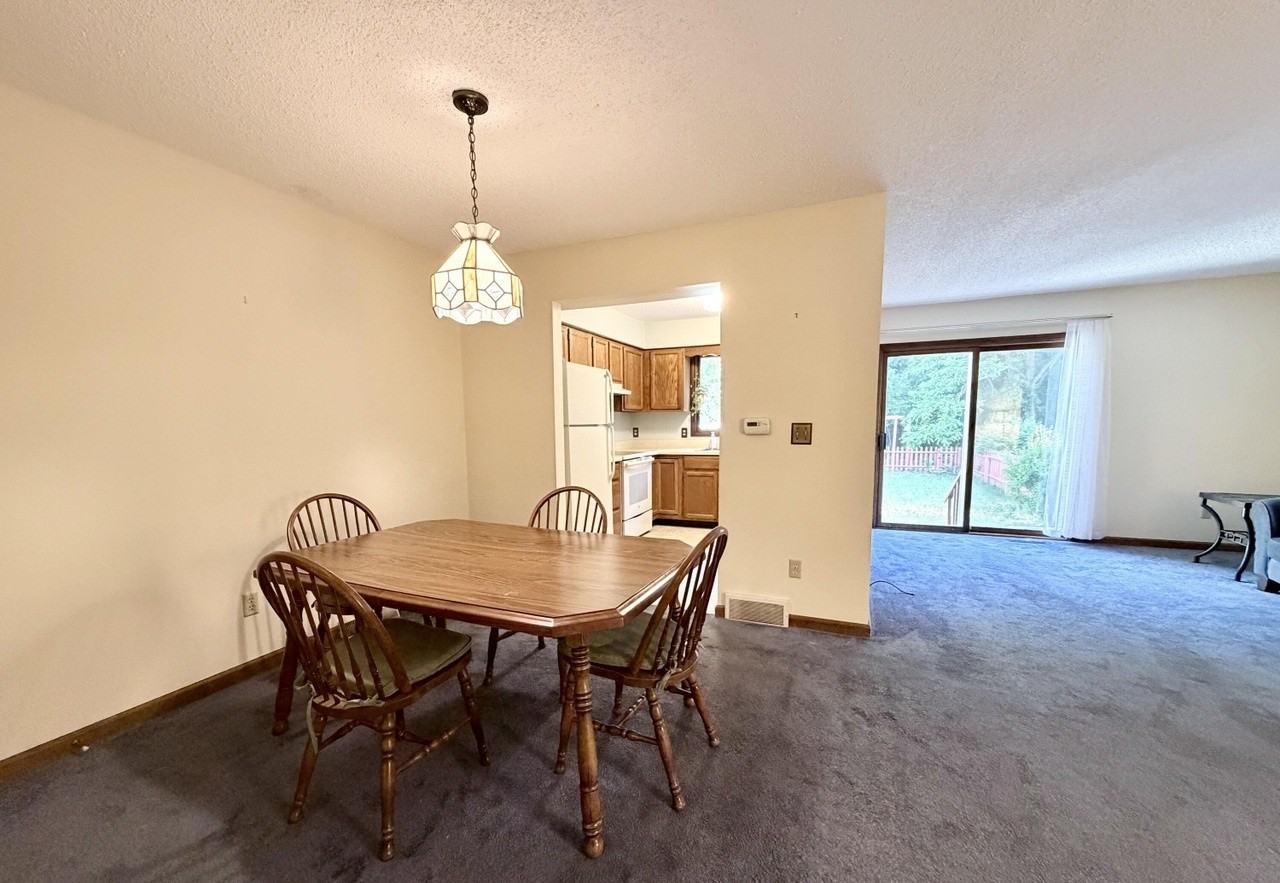 54 Velina Dr - Photo 3 of 27