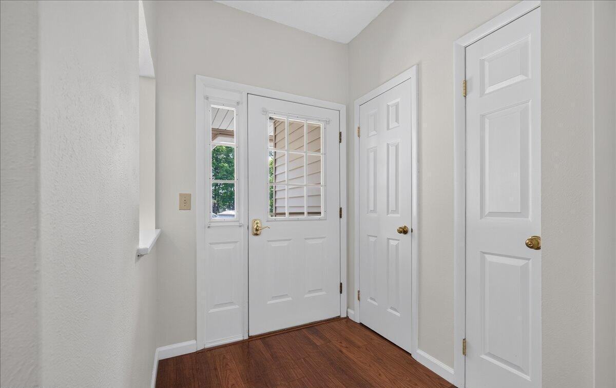 1011 Hampton Place Blvd - Photo 3 of 22