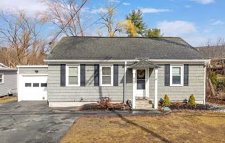 667 Feura Bush Rd - Photo 1 of 1