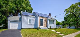 335 Hampton Ave - Photo 1 of 1