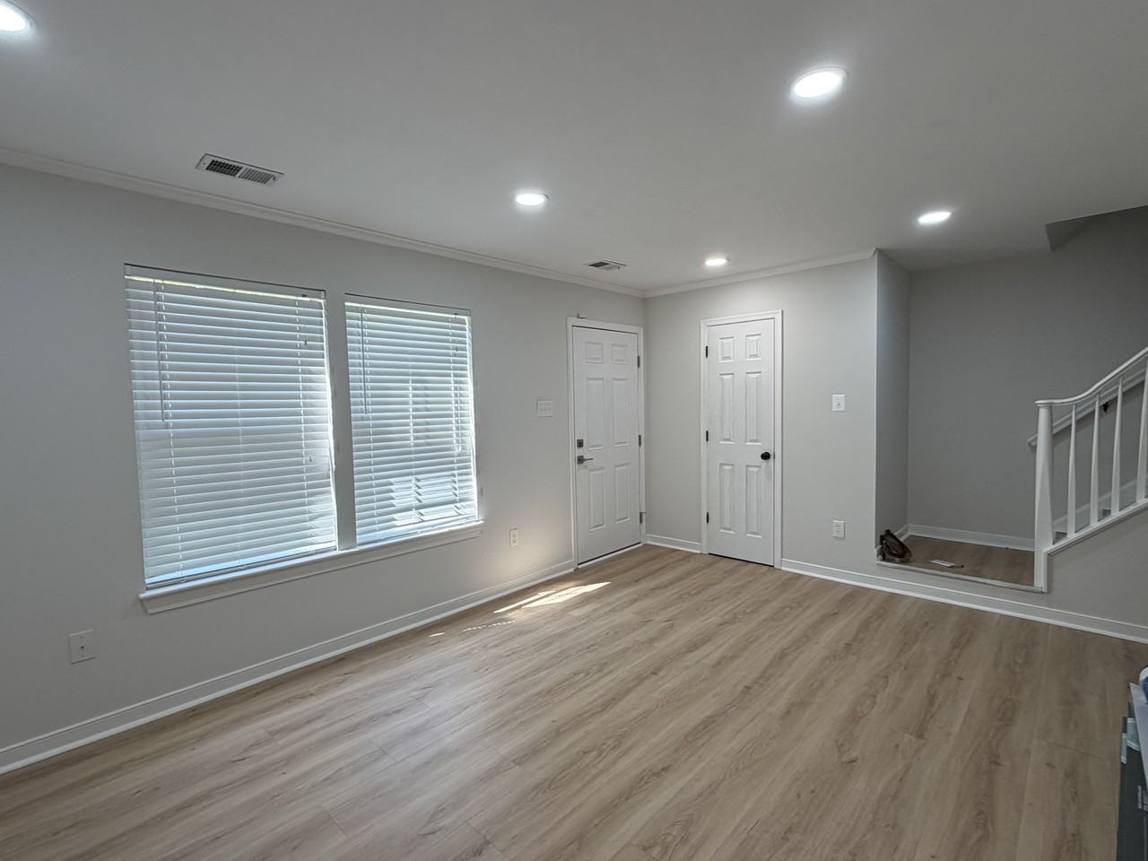 1838 Timberly Waye - Photo 4 of 25