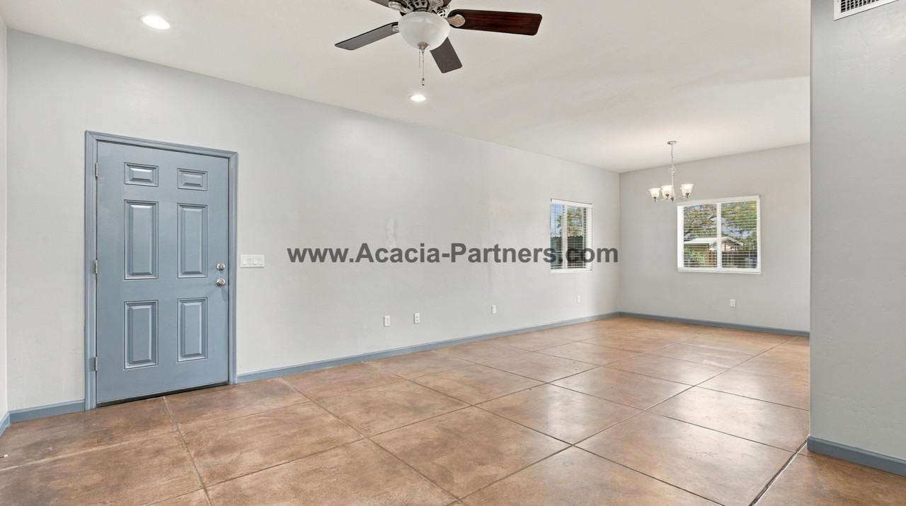 1423 N Belvedere Ave - Photo 7 of 14