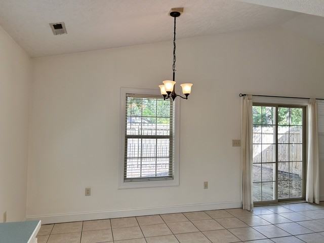 5746 Camellia Ln - Photo 3 of 13
