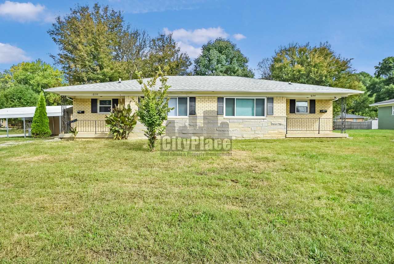 6132 Nelson Pl - Photo 4 of 19