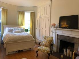 174 Bay State Rd #2R - Photo 1 of 1