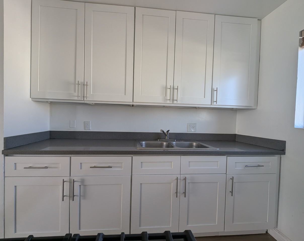 11901 Valerio St #10 - Photo 3 of 15
