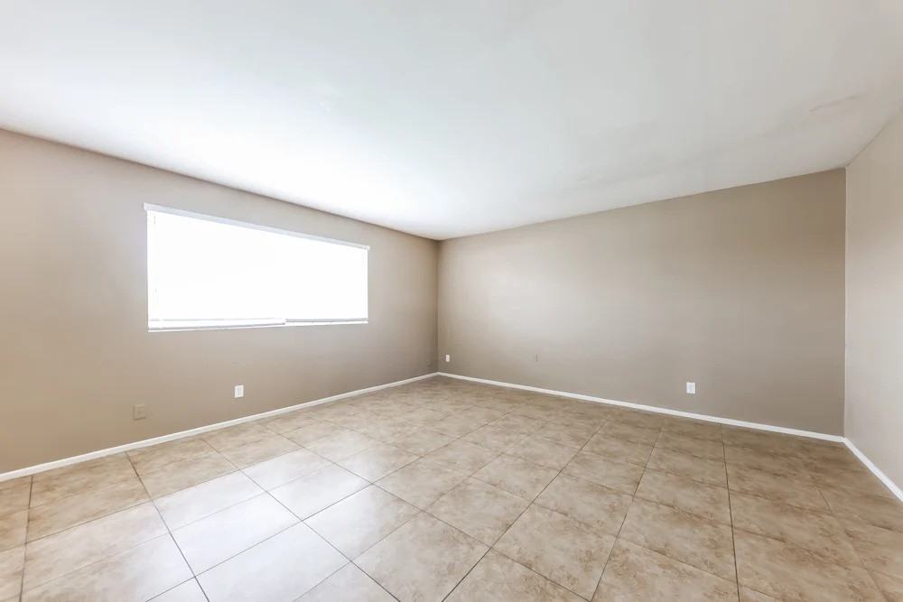 3834 W Lane Ave #NA - Photo 2 of 8