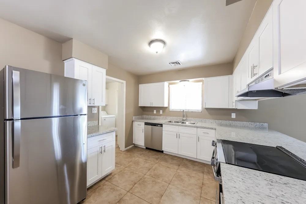 3834 W Lane Ave #NA - Photo 3 of 8