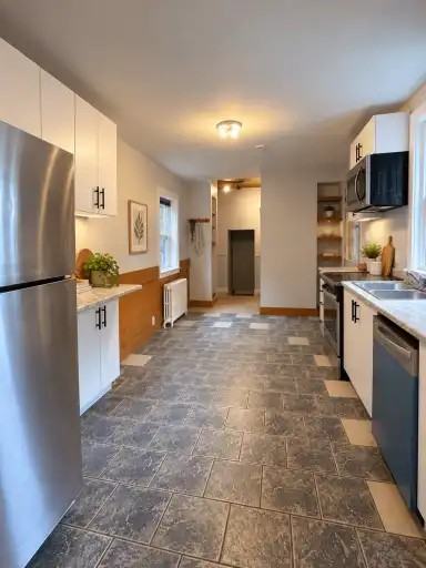 467 Rubidge St - Photo 3 of 16