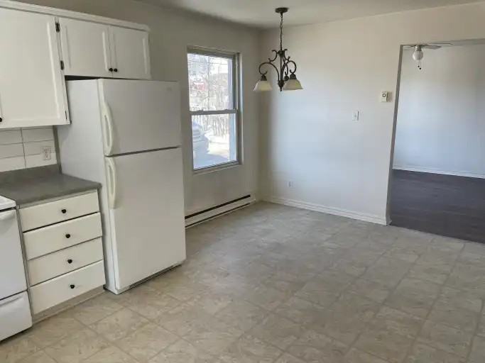 144 Regent St #1 - Photo 3 of 13