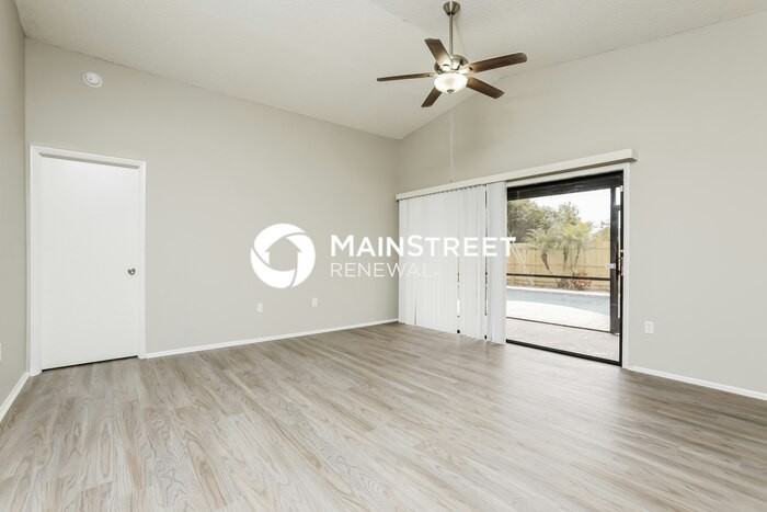 3156 Curry Woods Cir - Photo 2 of 16