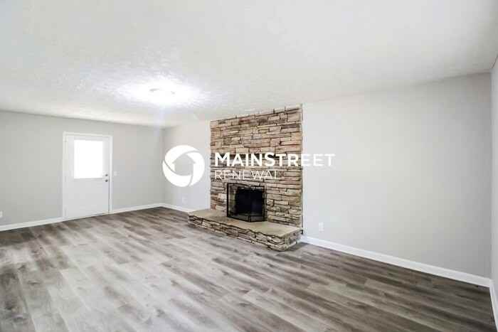 2153 Kings Mountain Dr Ne - Photo 5 of 17