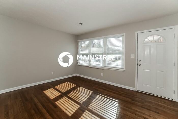 6226 Humphries Hill Rd - Photo 3 of 16