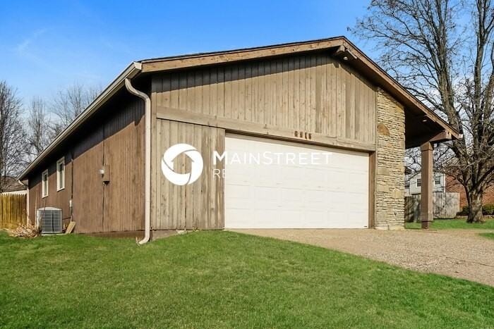 8515 Bronzewing Ct - Photo 3 of 17