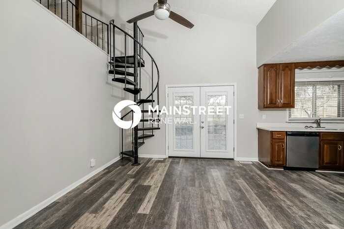 8515 Bronzewing Ct - Photo 7 of 17