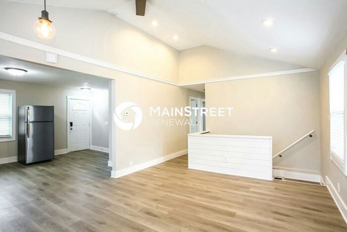 6067 Bettcher Ave - Photo 6 of 17