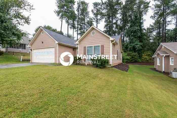 2358 Planters Cove Dr - Photo 2 of 17