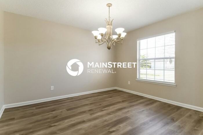 517 Summit Dr - Photo 5 of 16