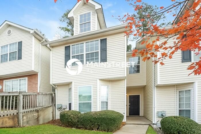 7624 Creekside Ln - Photo 4 of 16