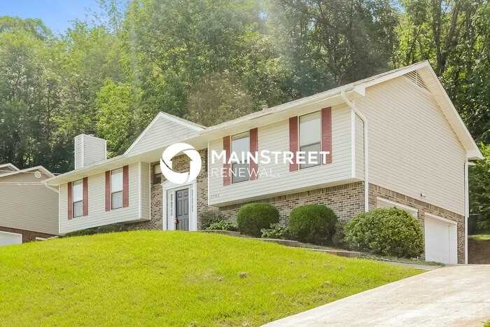 1788 Creely Dr - Photo 4 of 17