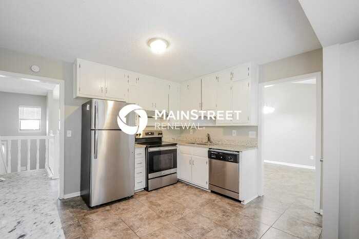 1788 Creely Dr - Photo 7 of 17