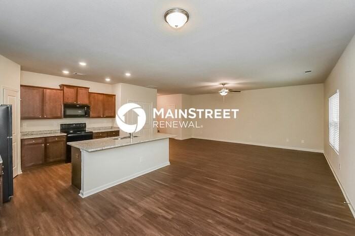 224 Augusta Woods Dr - Photo 3 of 17