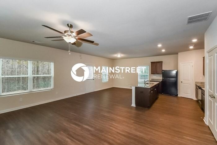 224 Augusta Woods Dr - Photo 5 of 17
