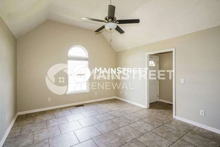 1200 Smalls Ct - Photo 4 of 16