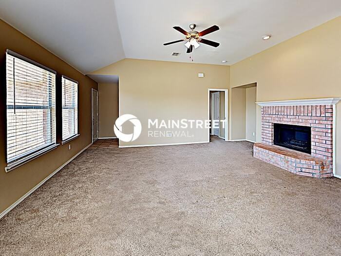 1400 Gatlinburg Cir - Photo 4 of 20