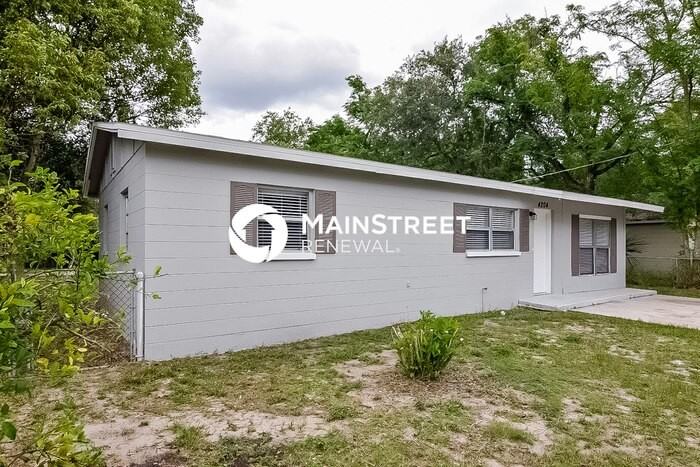 4204 E Wilma St - Photo 2 of 15