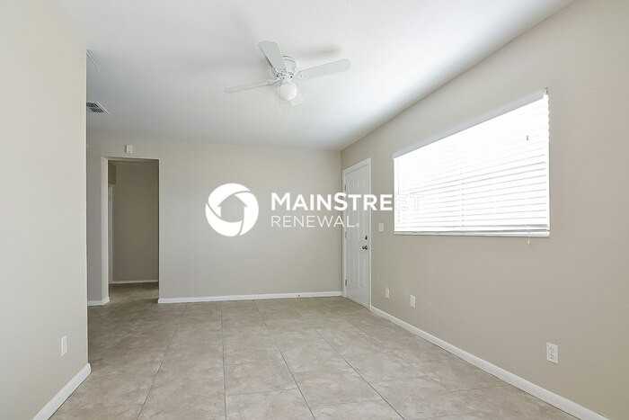 4204 E Wilma St - Photo 3 of 15