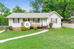 featured image of 1674 English Knoll Ln