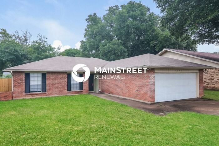 7201 Church Park Dr - Photo 3 of 16