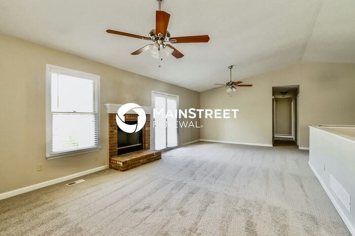 8713 Raintree Dr - Photo 6 of 16