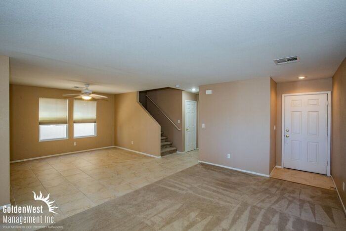 1134 Majestic Canyon St - Photo 6 of 24